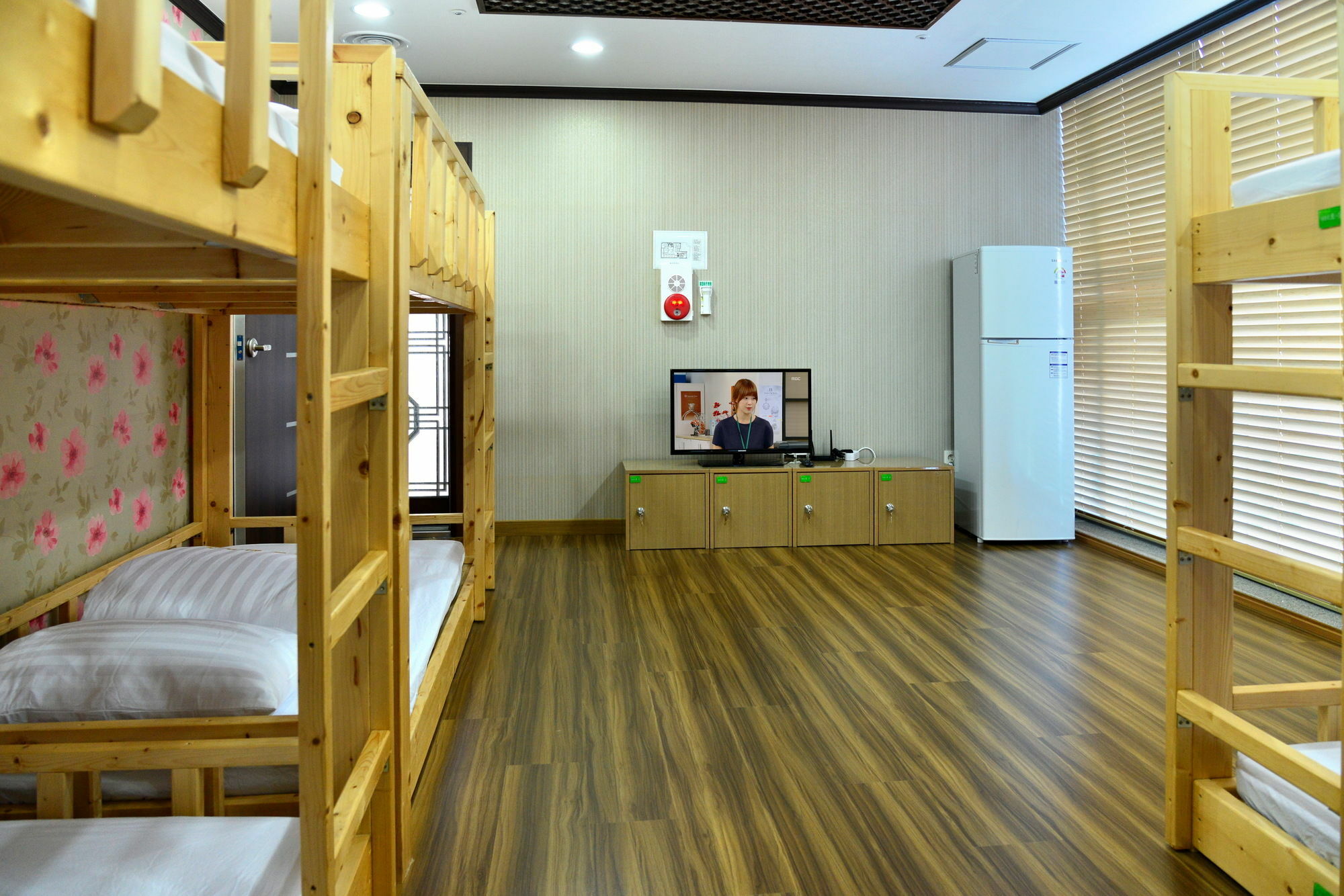 Seom Guesthouse Seogwipo-stad Buitenkant foto